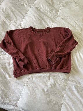 Aliya Wanek Ami sweater burgundy